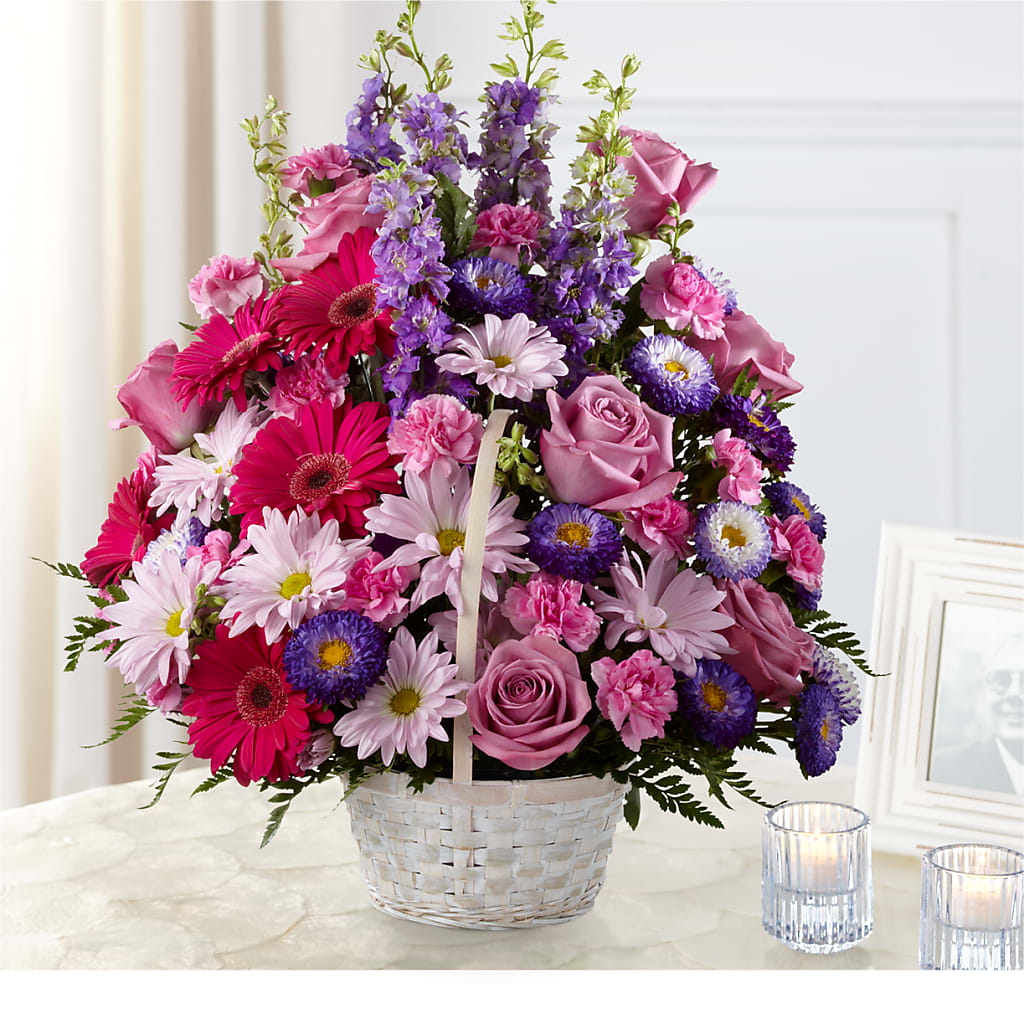 Pastel Peace Basket – Chillicothe High Street Flower Shop, Chillicothe OH