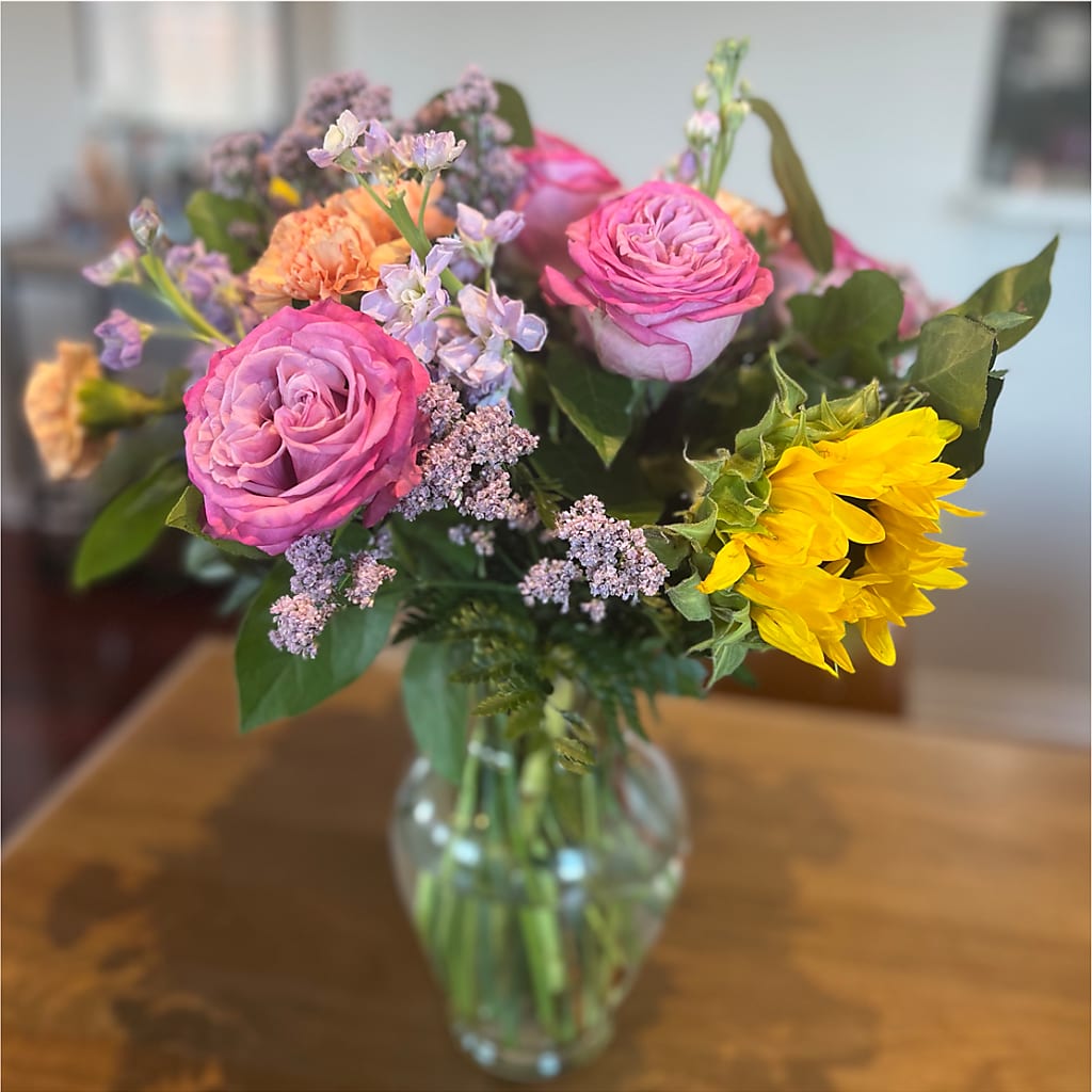 Yellow Brick Road Bouquet – Chillicothe High Street Flower Shop, Chillicothe OH