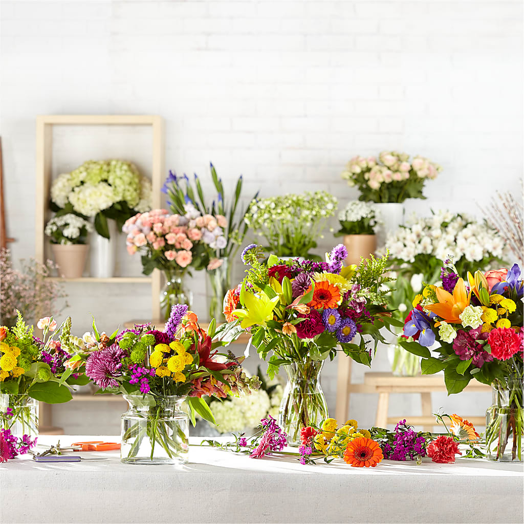 Bold & Bright – A Florist Original –  Chillicothe High Street Flower Shop, Chillicothe OH