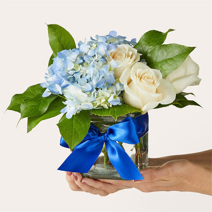Sky Blue Delight Bouquet –  Chillicothe High Street Flower Shop, Chillicothe OH